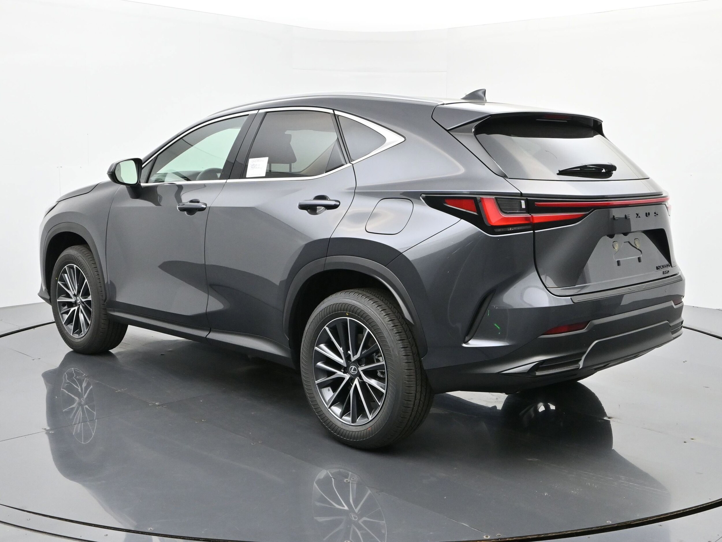 2026 Lexus NX 350h Premium AWD photo 3