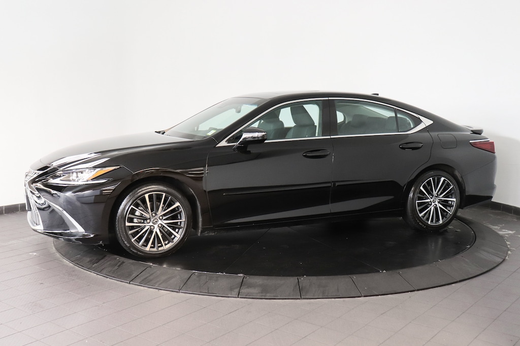 Used 2023 Lexus ES 350