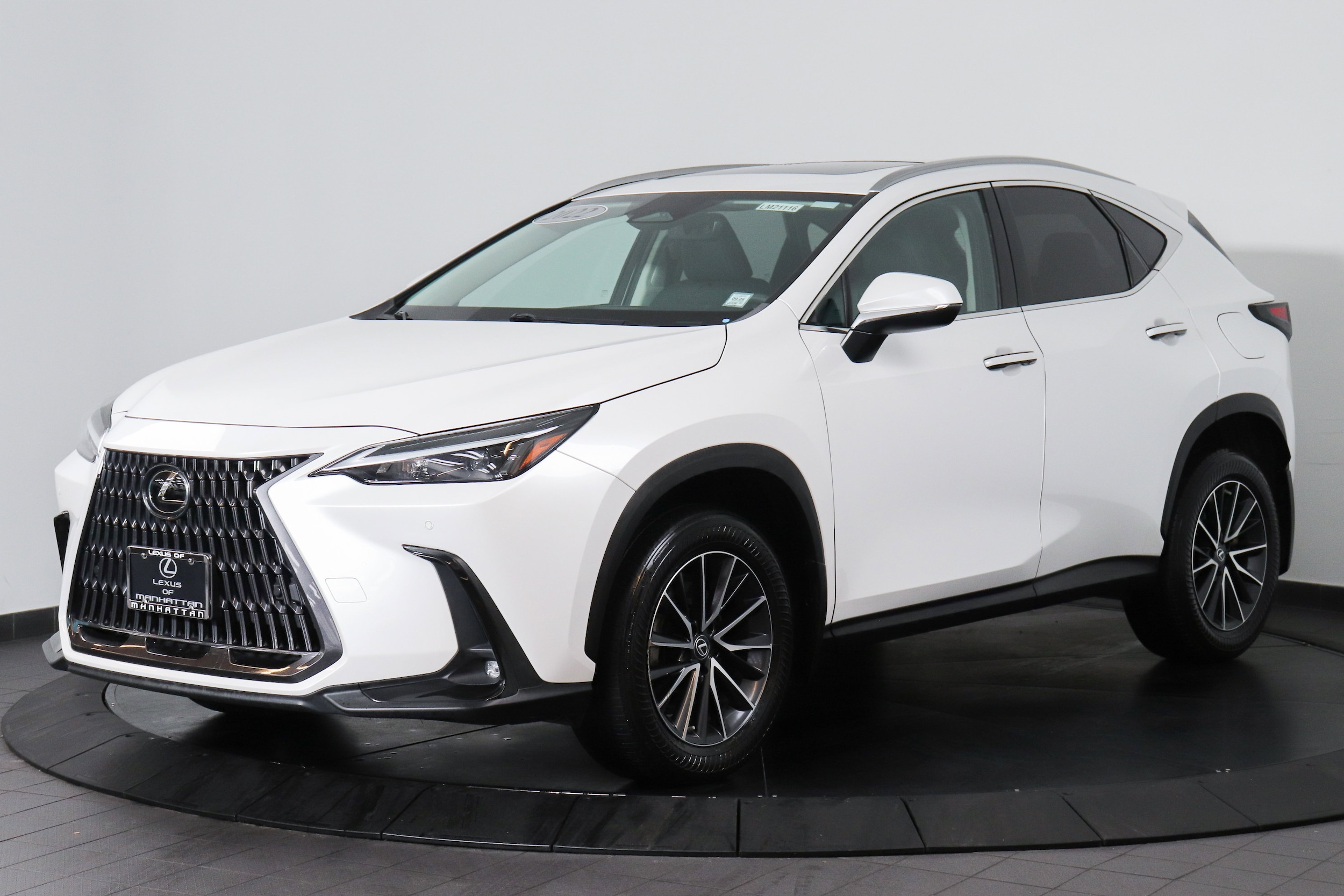 2022 Lexus NX Hybrid 350h