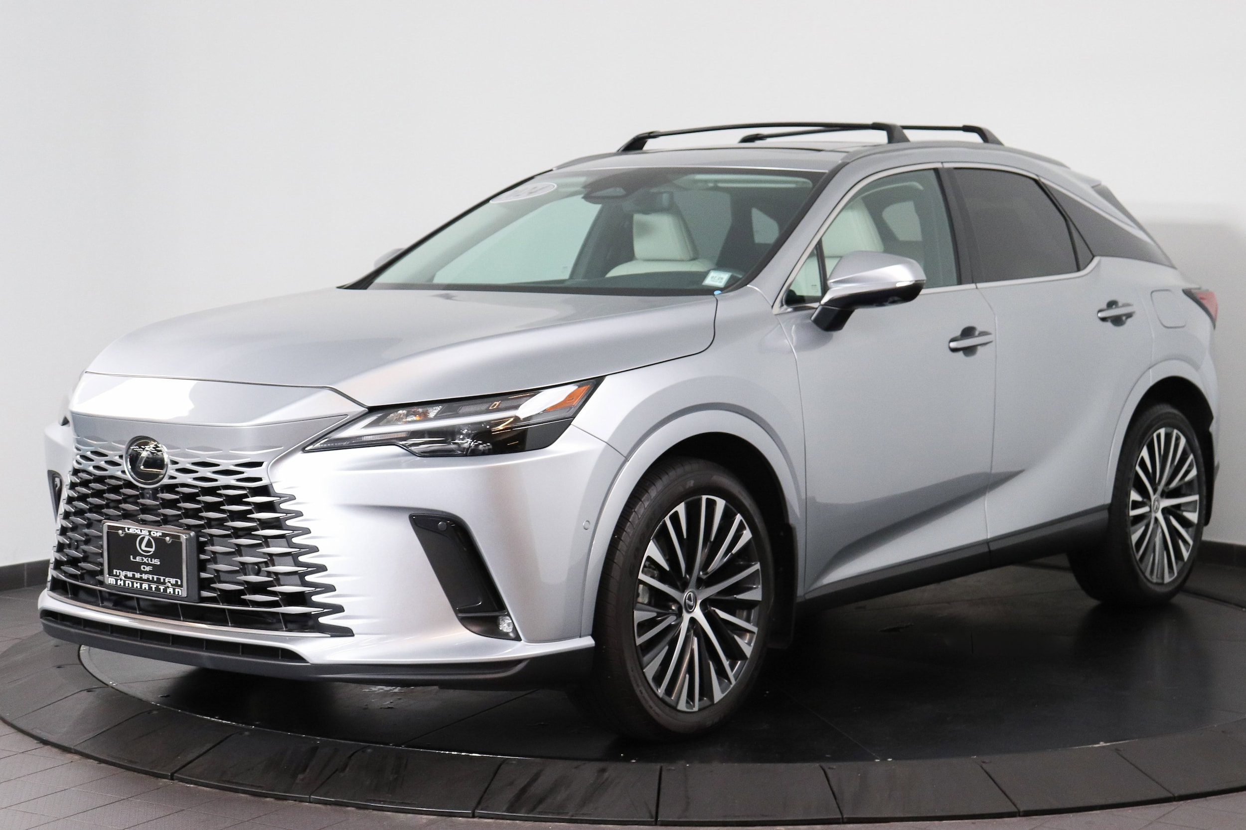 2024 Lexus RX Hybrid 350h's photo