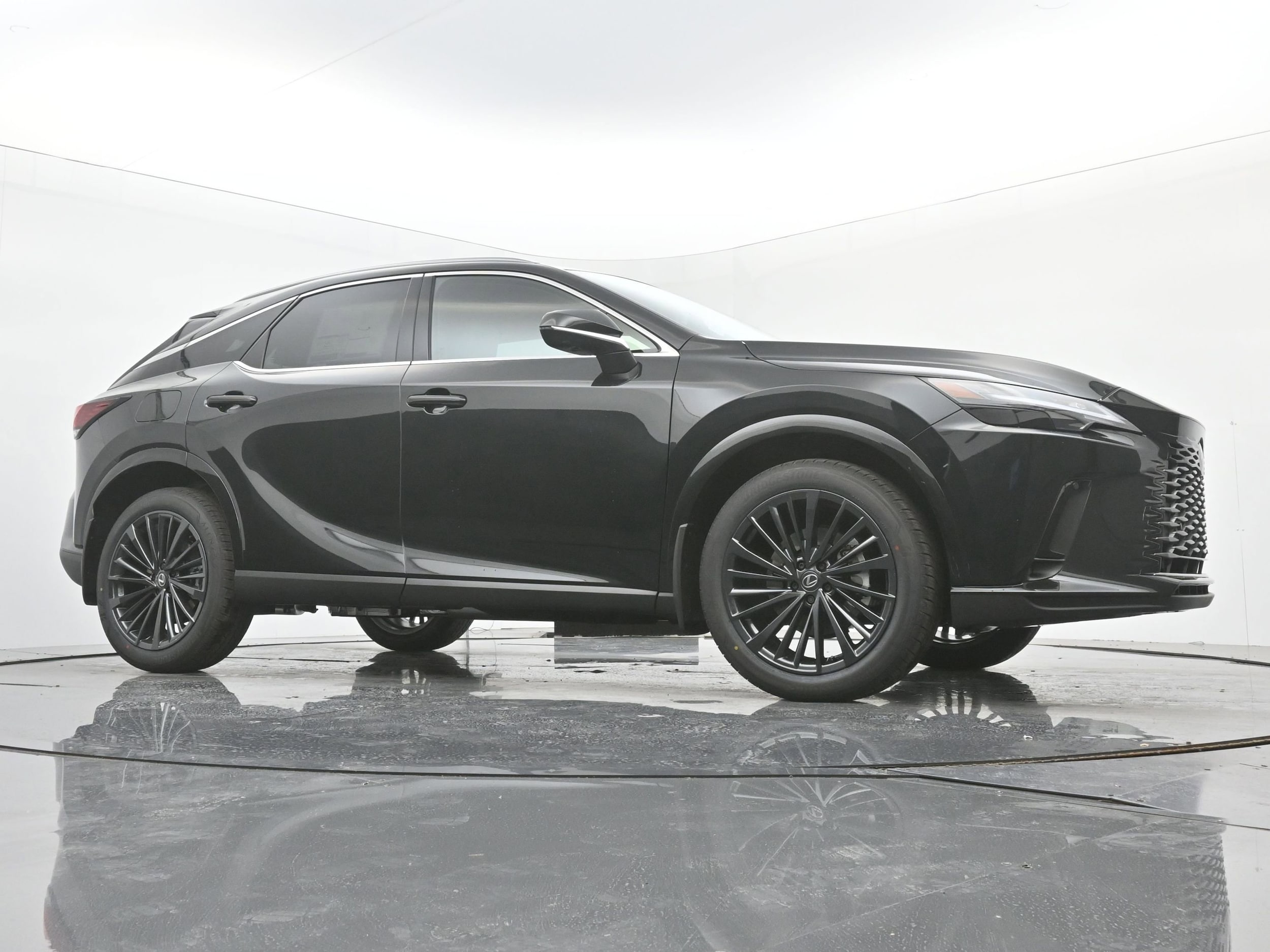 2026 Lexus RX 450h+ Premium - Photo 21