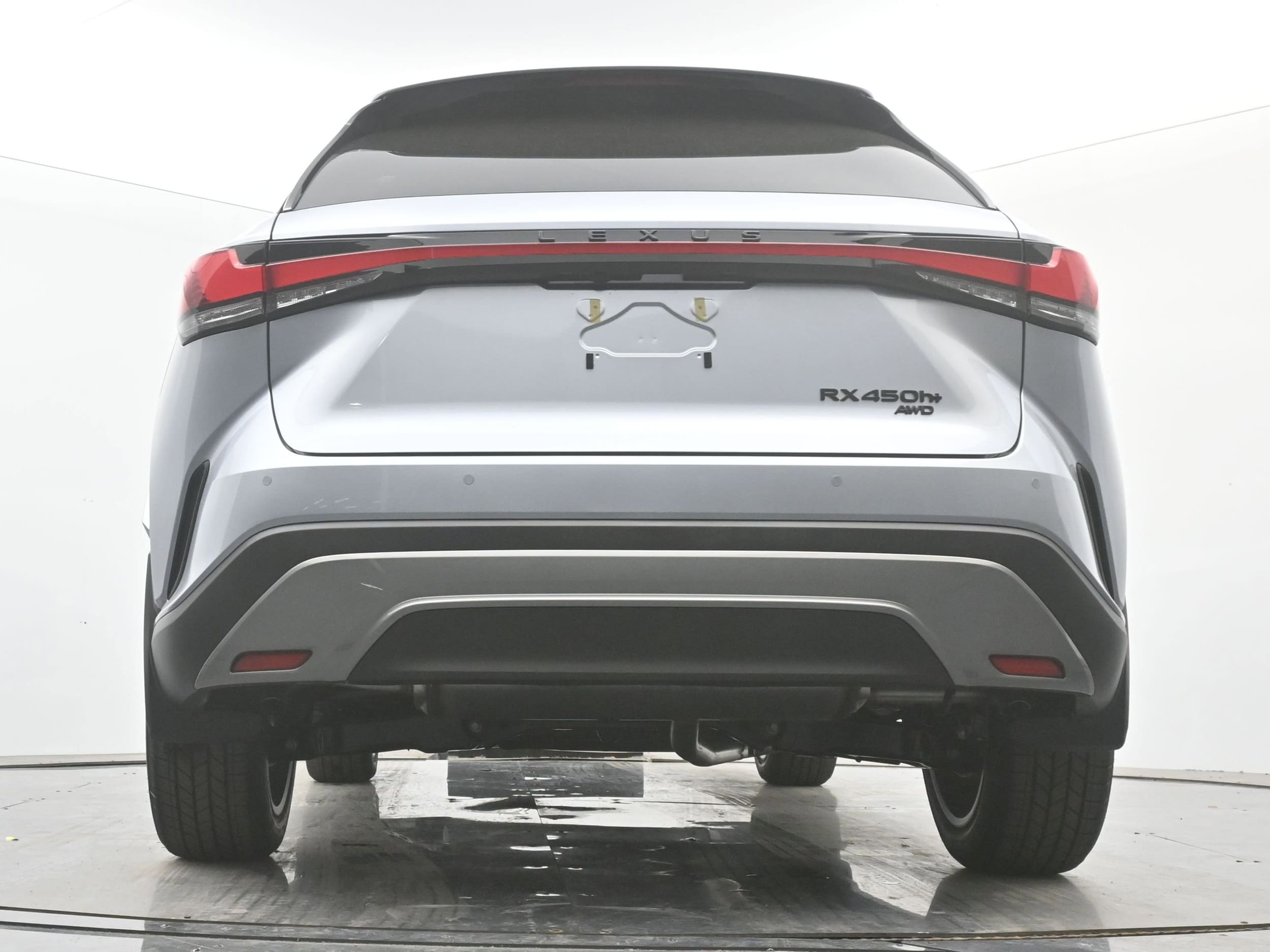 2026 Lexus RX 450h+ Luxury - Photo 18
