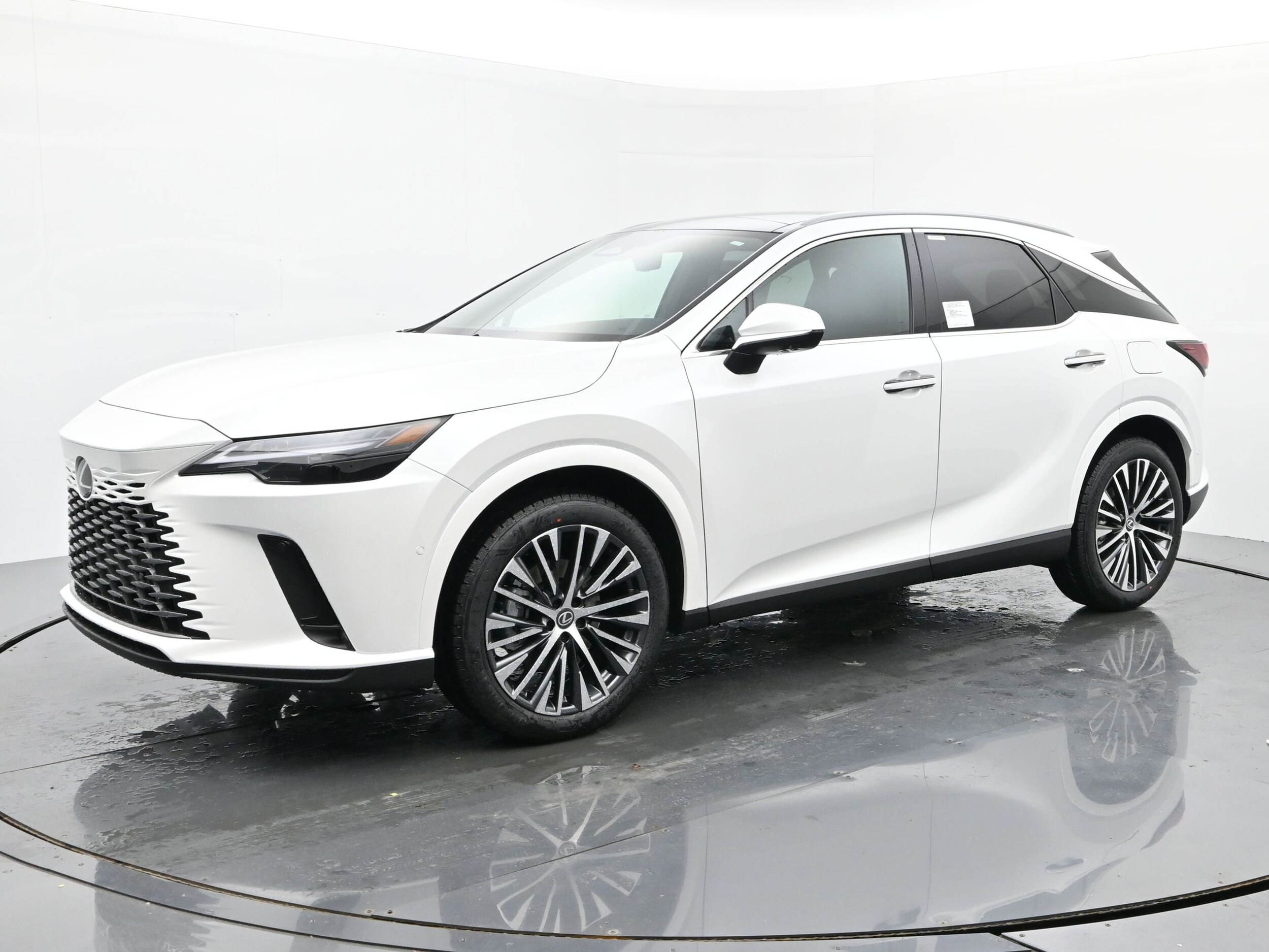 2026 Lexus RX Hybrid 350h's photo