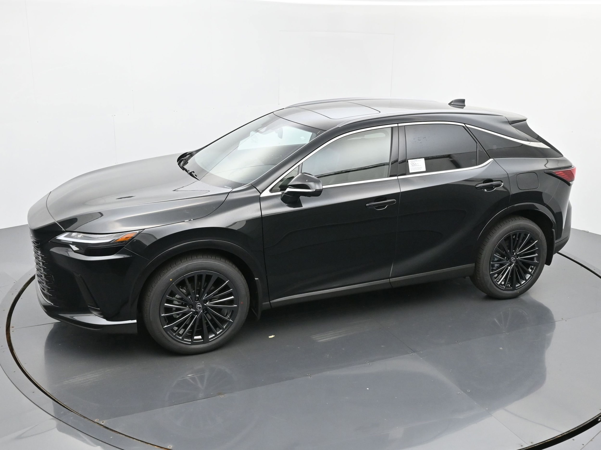 2026 Lexus RX 450h+ Premium - Photo 24