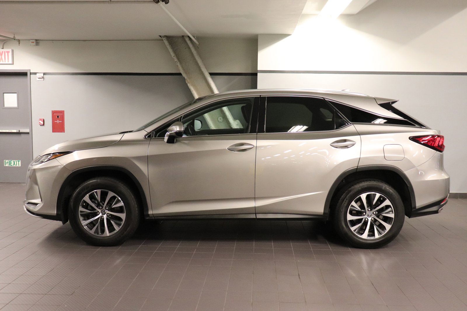 Used 2021 Lexus RX 350 with VIN 2T2HZMDA9MC270953 for sale in New York, NY