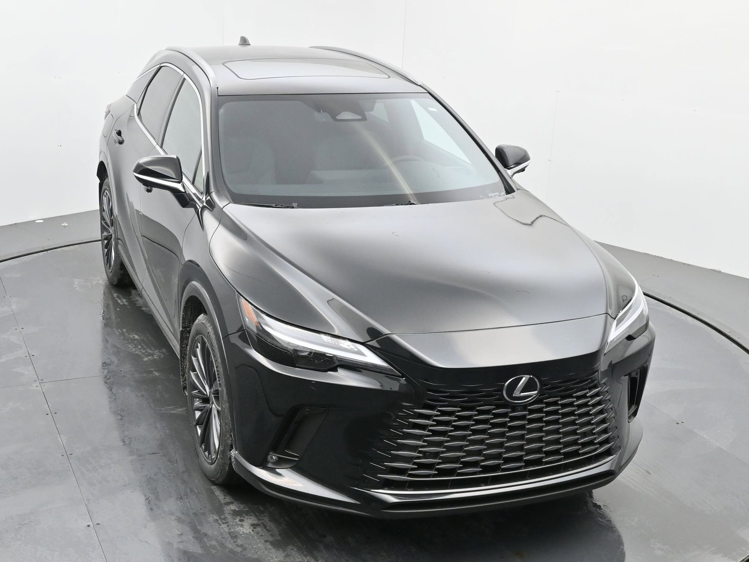2026 Lexus RX 450h+ Premium - Photo 30