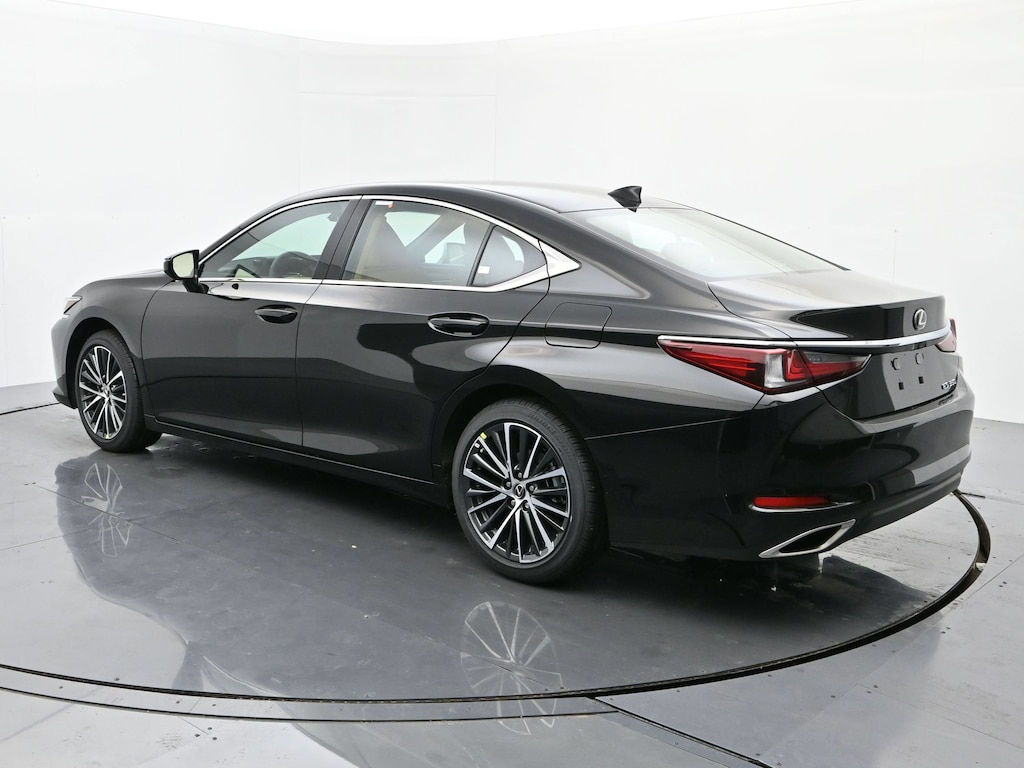 Used 2025 Lexus ES 350 SEDAN