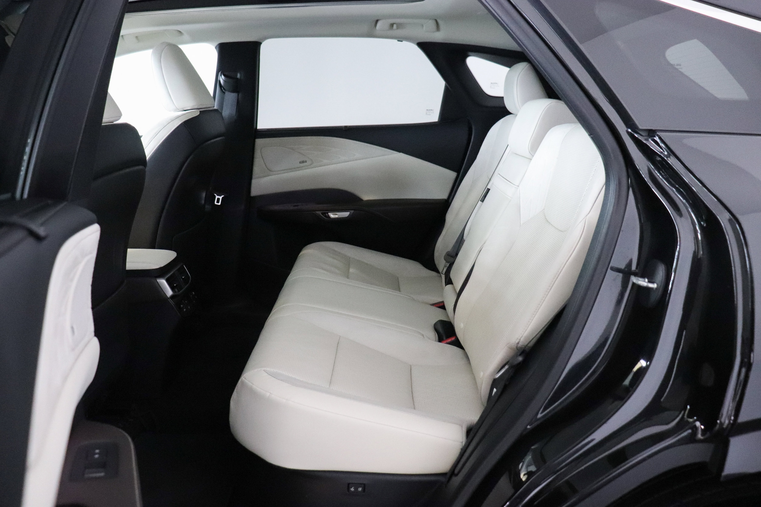 2024 Lexus RX 350 - Photo 19