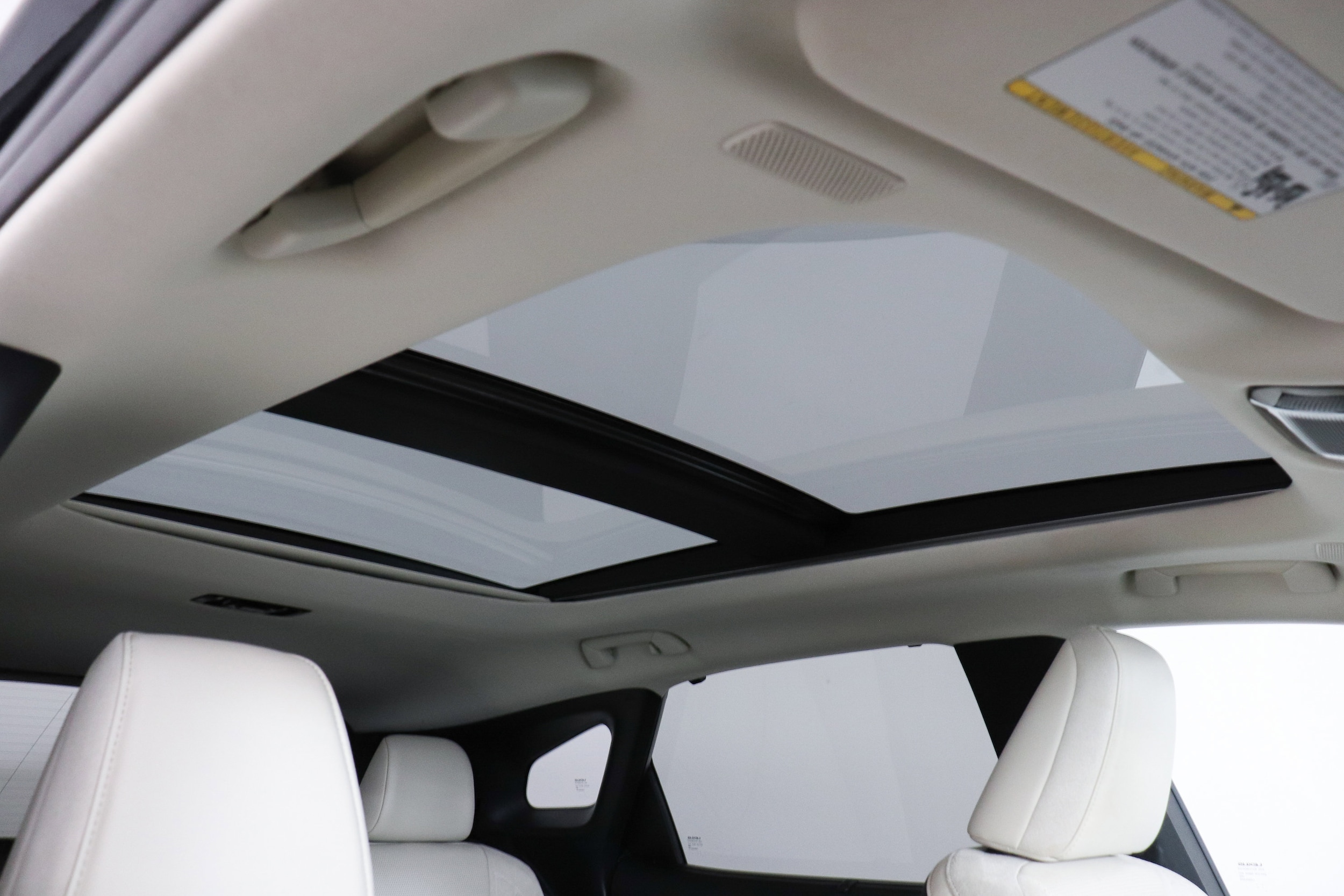 2024 Lexus RX 350 - Photo 17