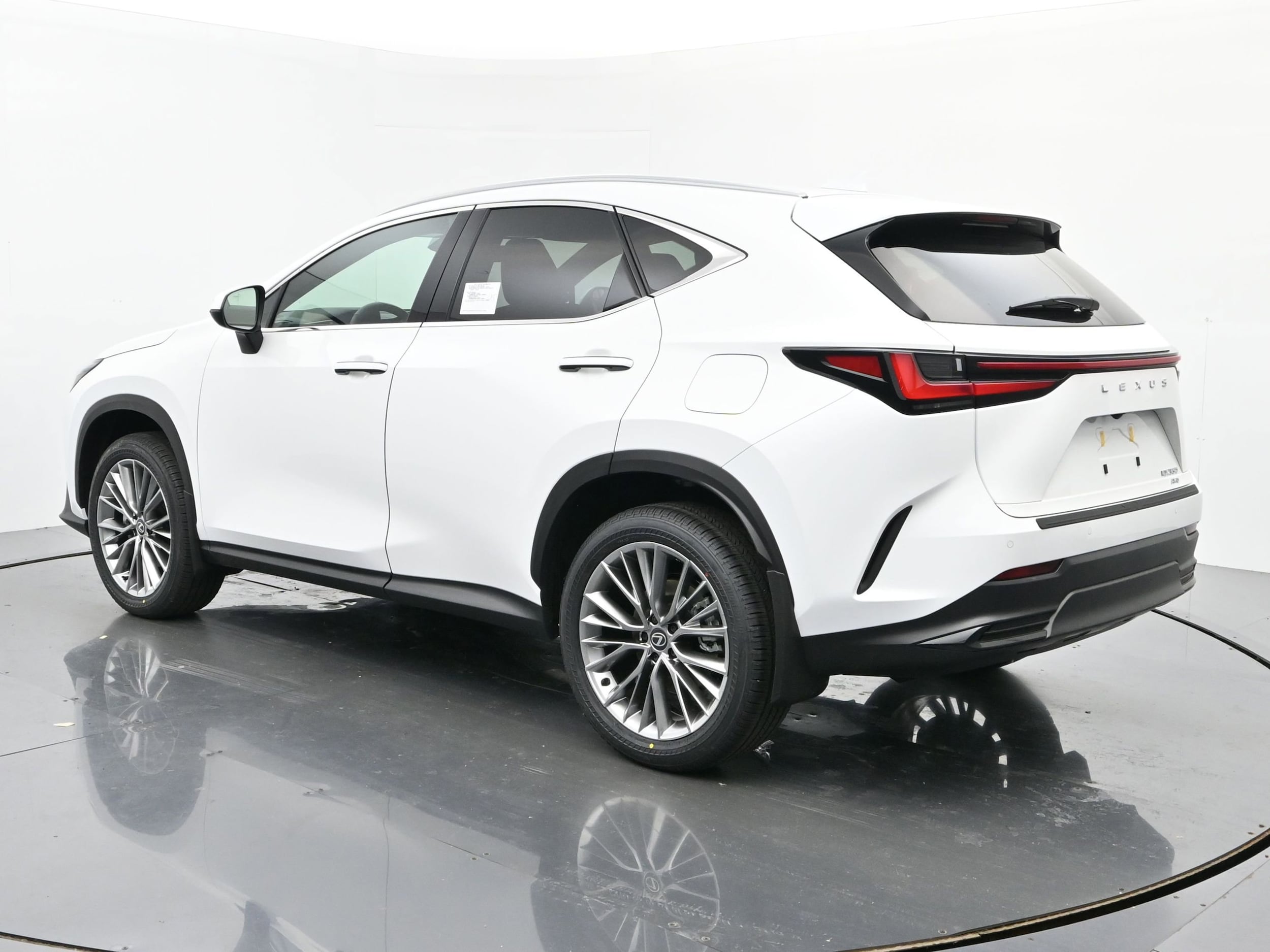 2026 Lexus NX 350 Premium AWD photo 2