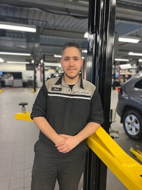 Staff member Raúl Rijo from ID_f0faf3bd4224