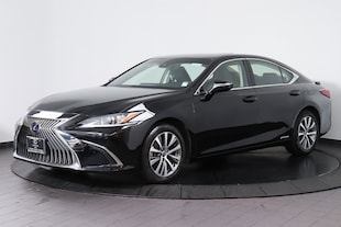 2019 LEXUS ES 300h SEDAN