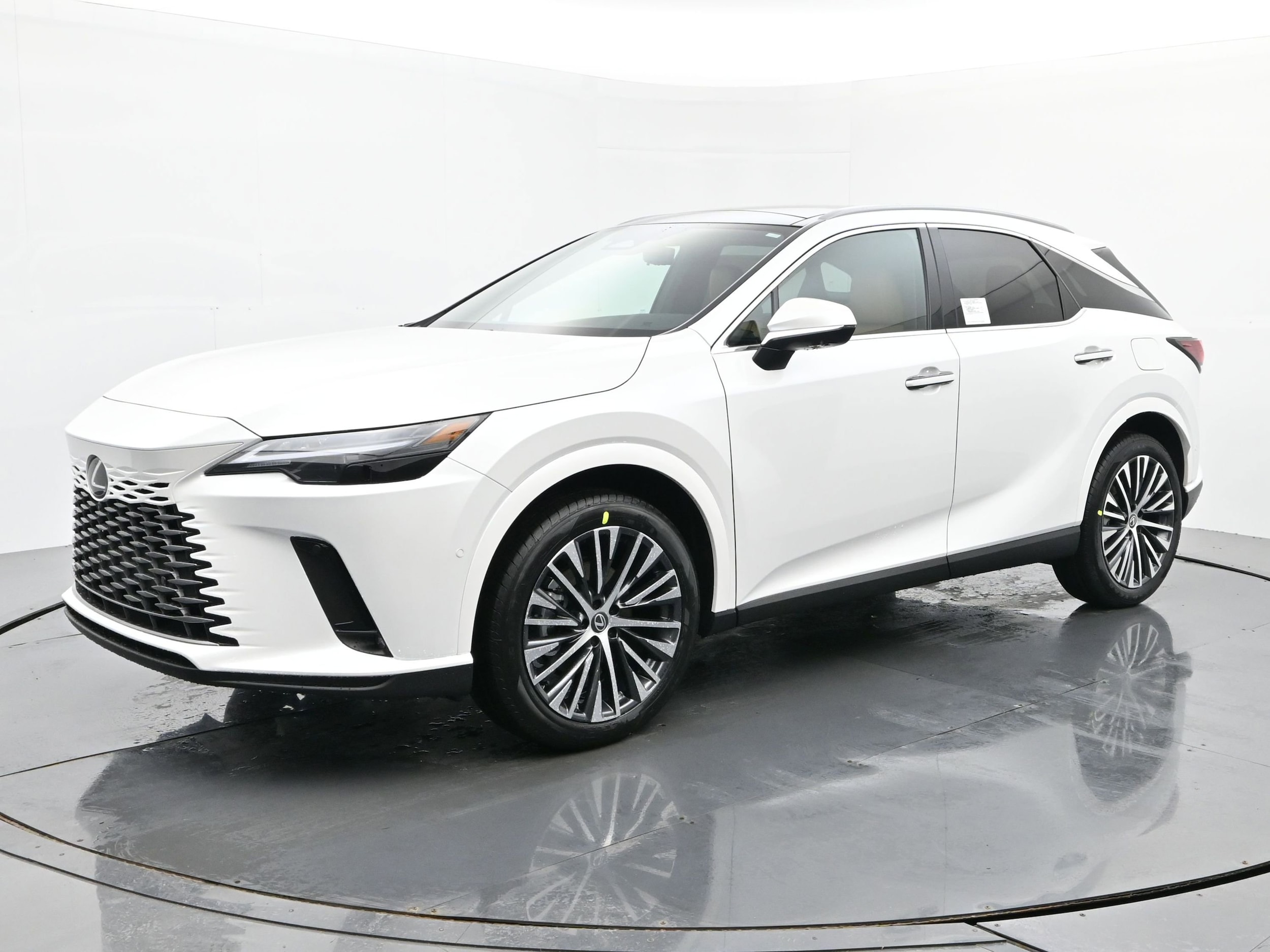 2026 Lexus RX Hybrid 350h's photo
