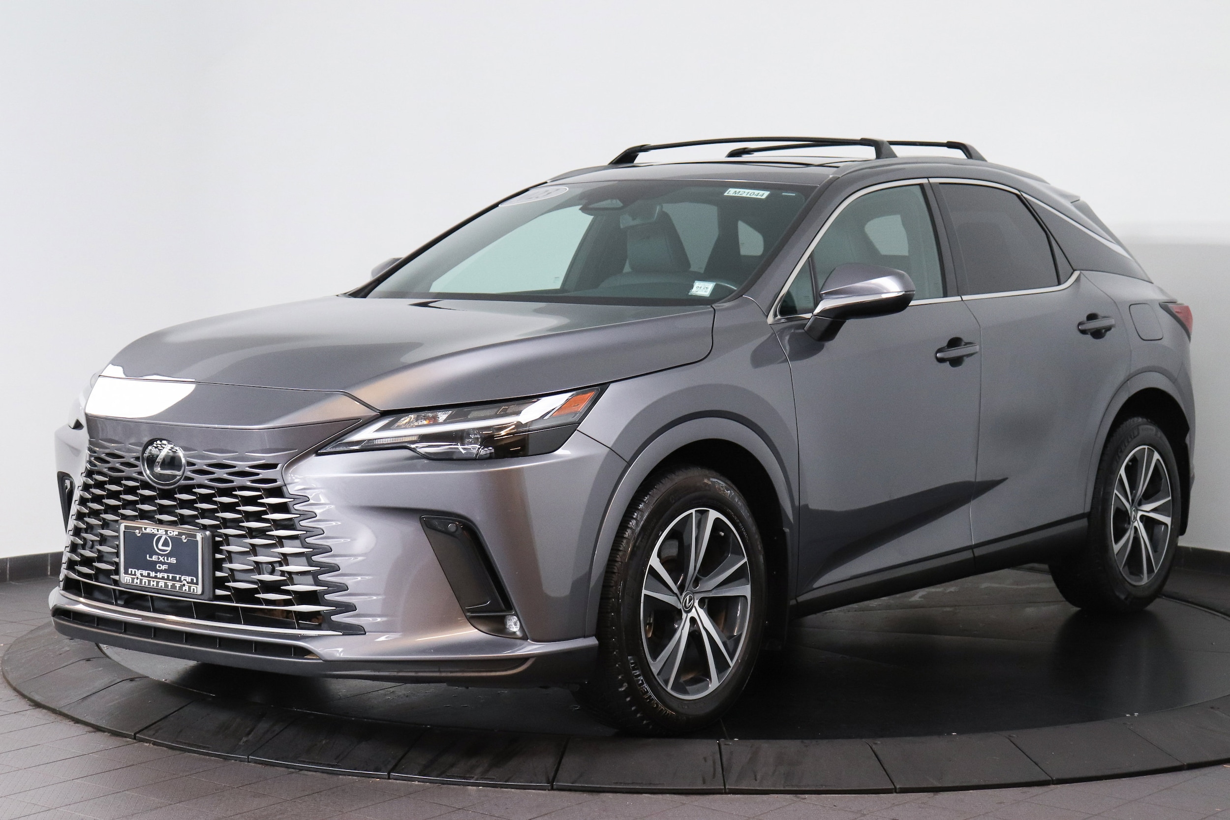 2023 Lexus RX 350's photo