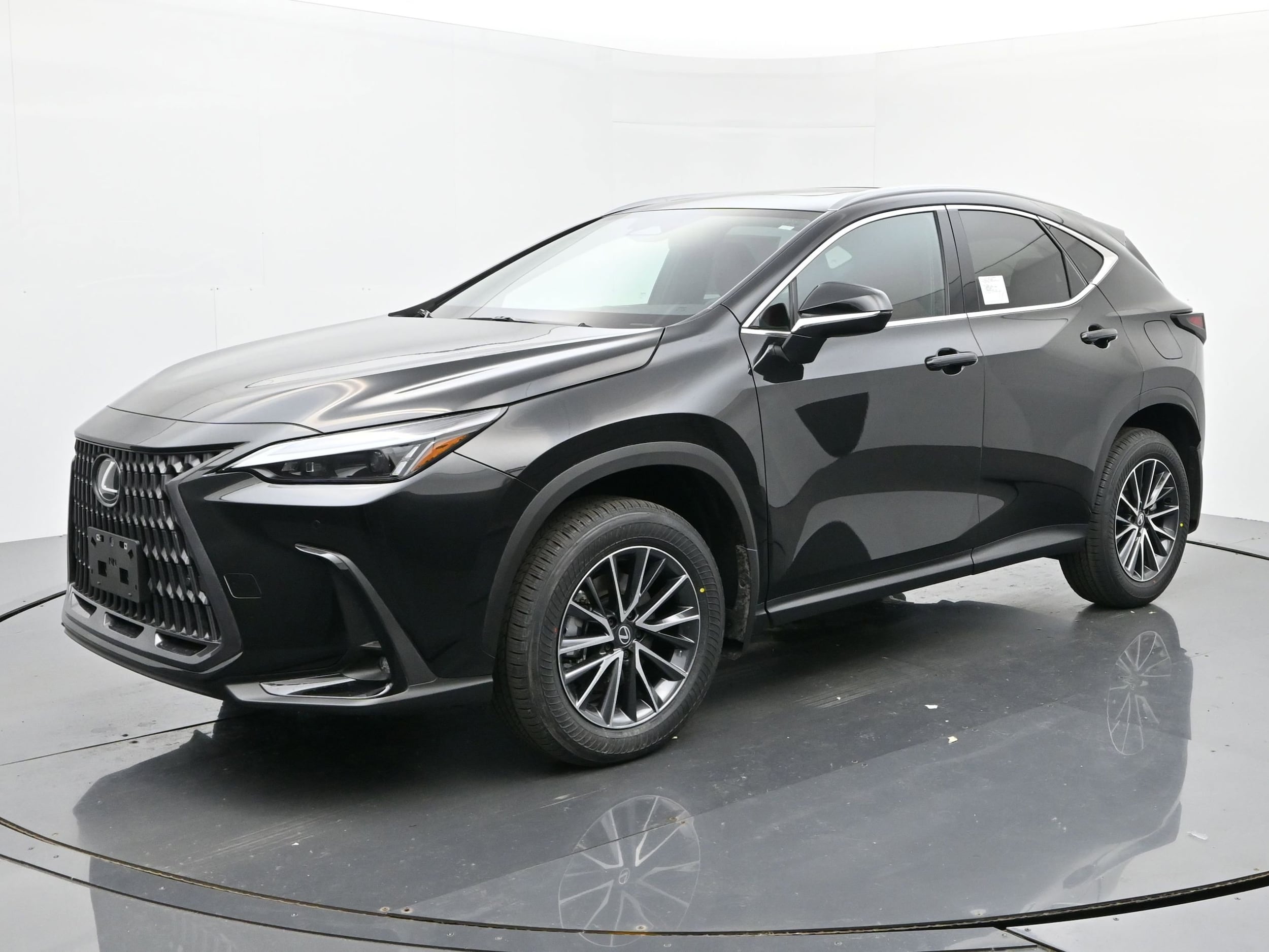 2026 Lexus NX 350's photo
