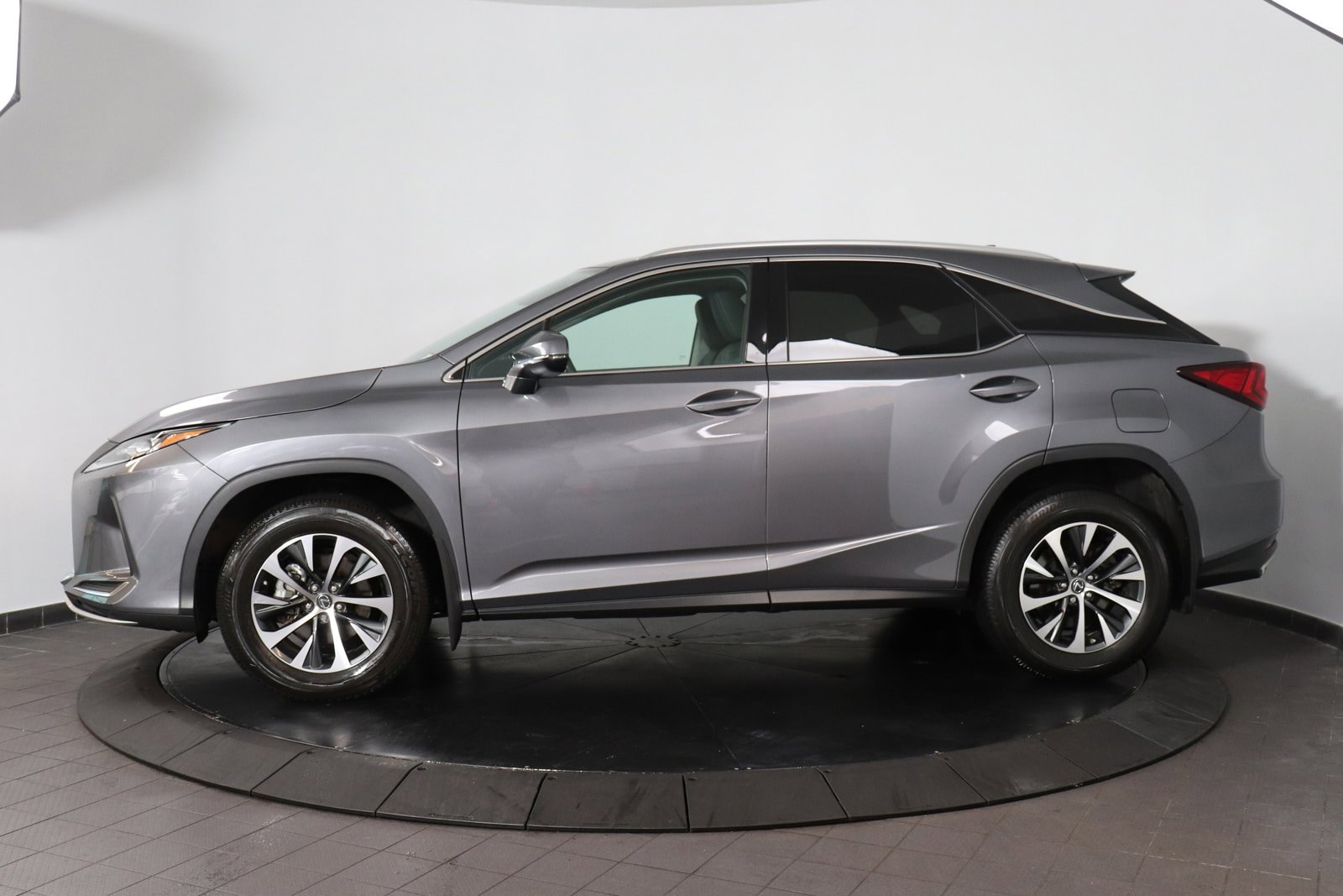 Used 2021 Lexus RX 350 with VIN 2T2HZMDA4MC271640 for sale in New York, NY