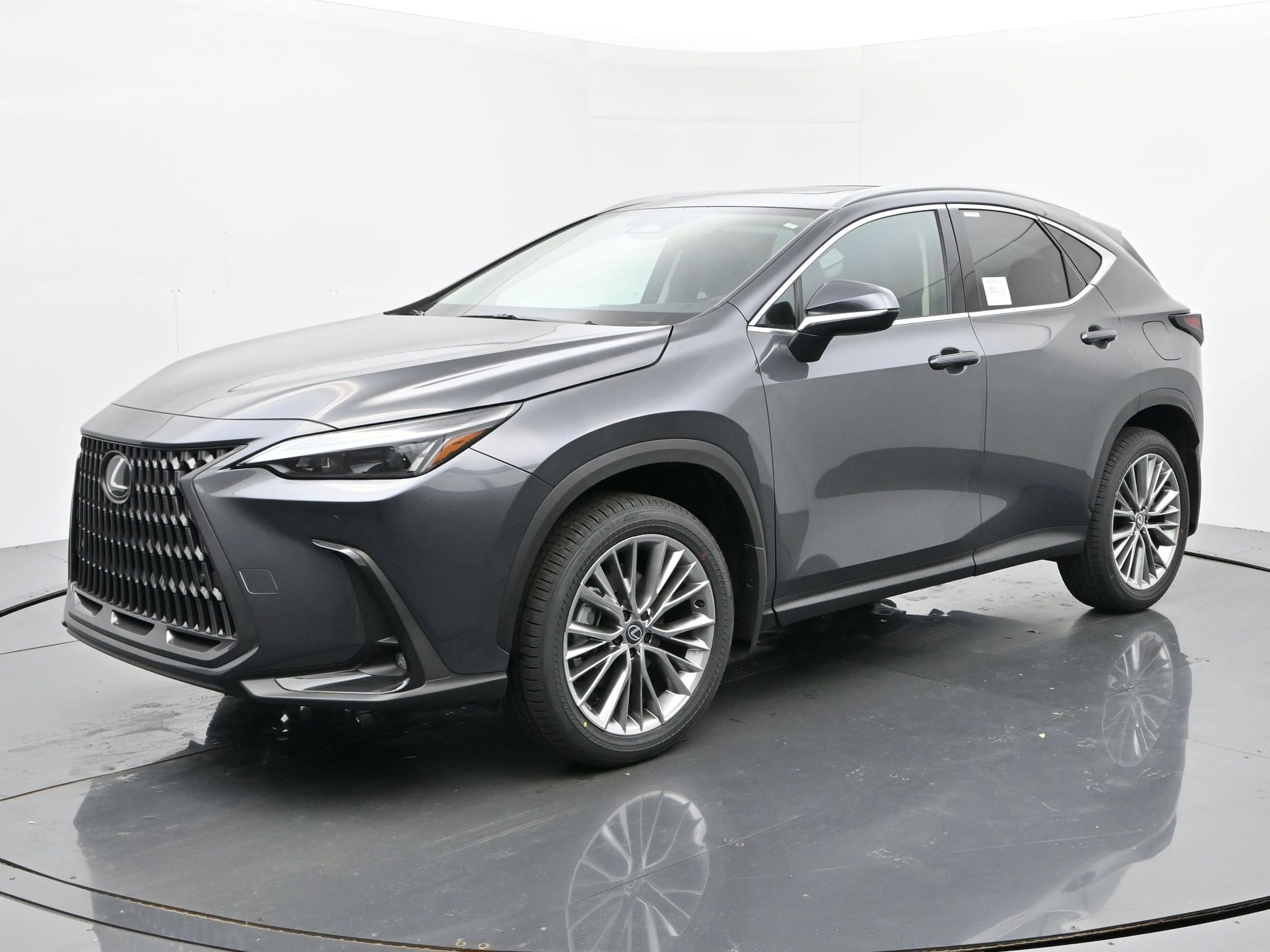 2026 Lexus NX 350's photo