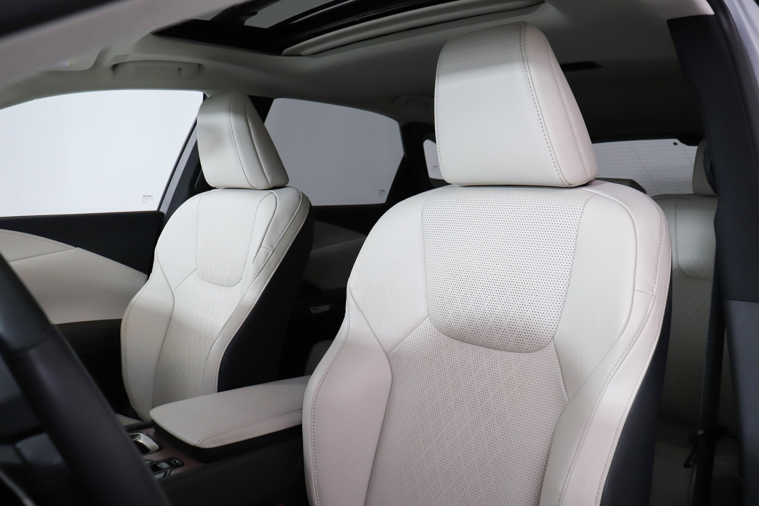 2024 Lexus RX Hybrid 350h - Photo 14