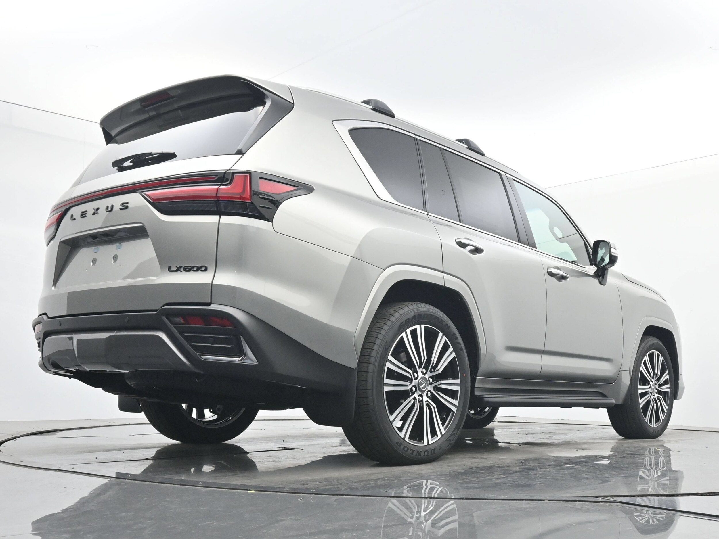 2026 Lexus LX 600 Luxury - Photo 19