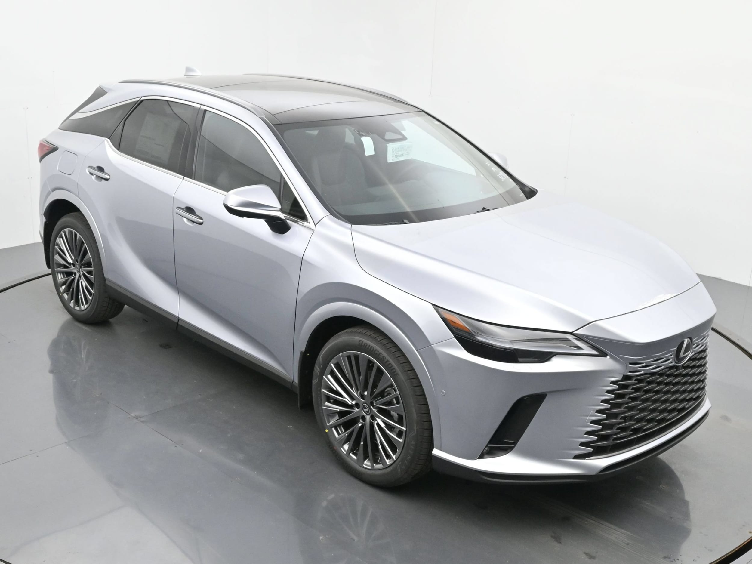 2026 Lexus RX 450h+ Luxury - Photo 29