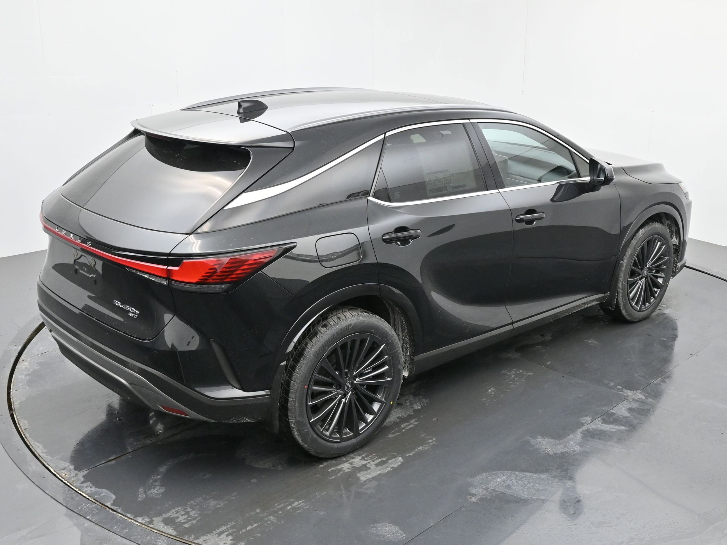 2026 Lexus RX 450h+ Premium - Photo 27