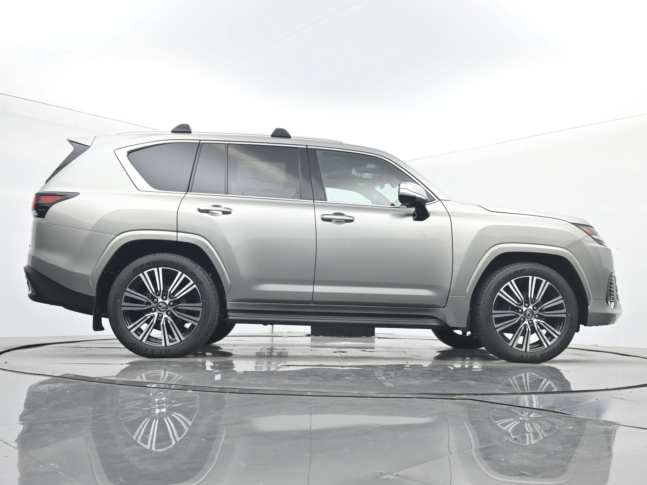 2026 Lexus LX 600 Luxury - Photo 20