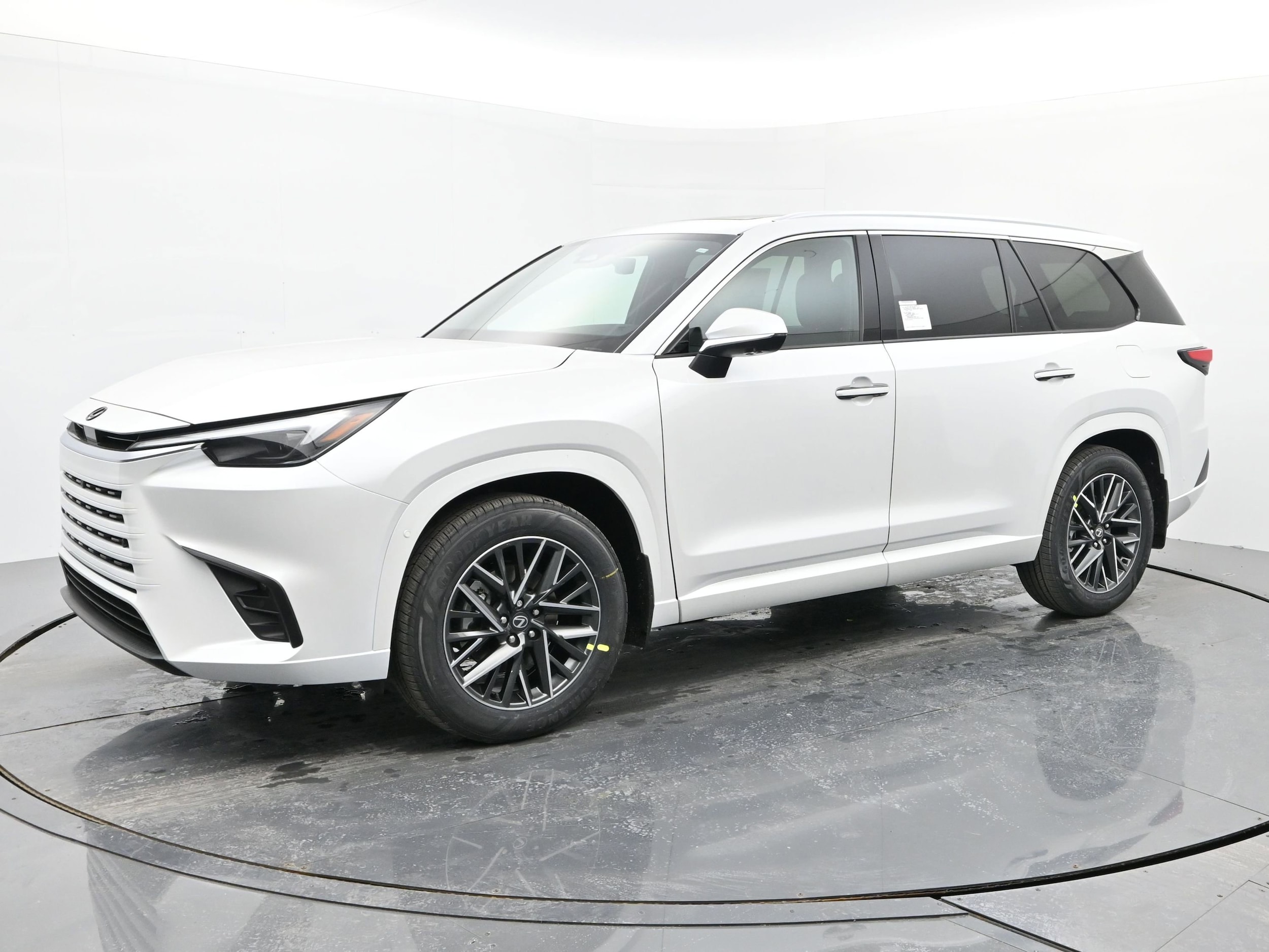 2026 Lexus TX Premium's photo