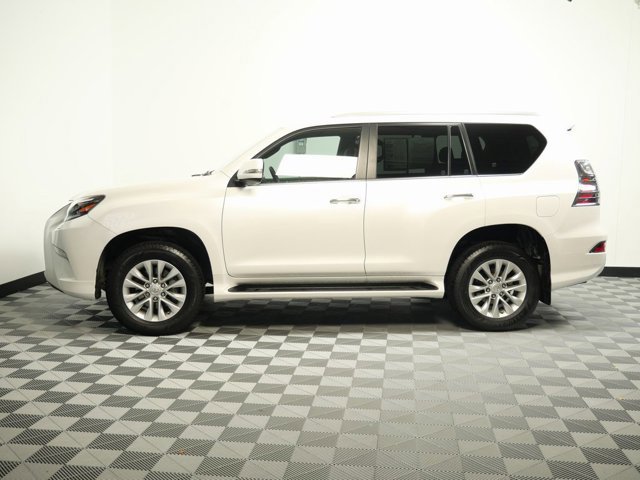 2023 Lexus GX 460 Premium photo 4