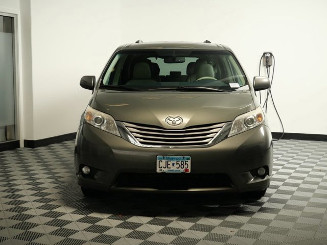 Used 2012 Toyota Sienna XLE with VIN 5TDDK3DC7CS037002 for sale in Oakbrook Terrace, IL