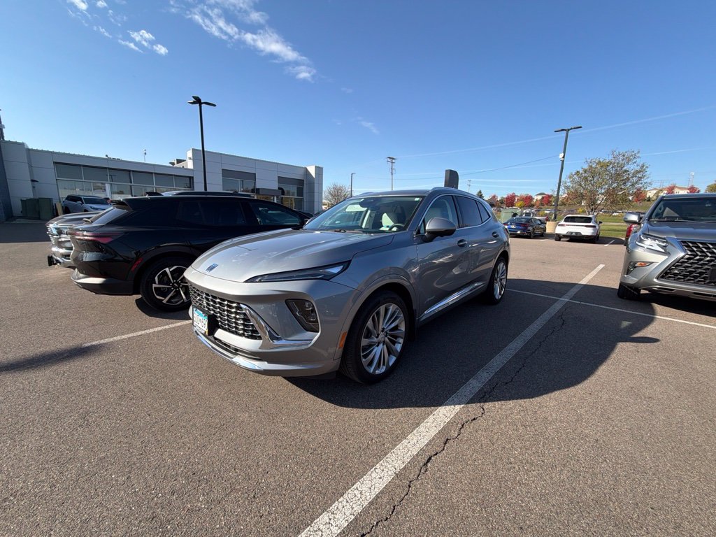Used 2024 Buick Envision Avenir SUV