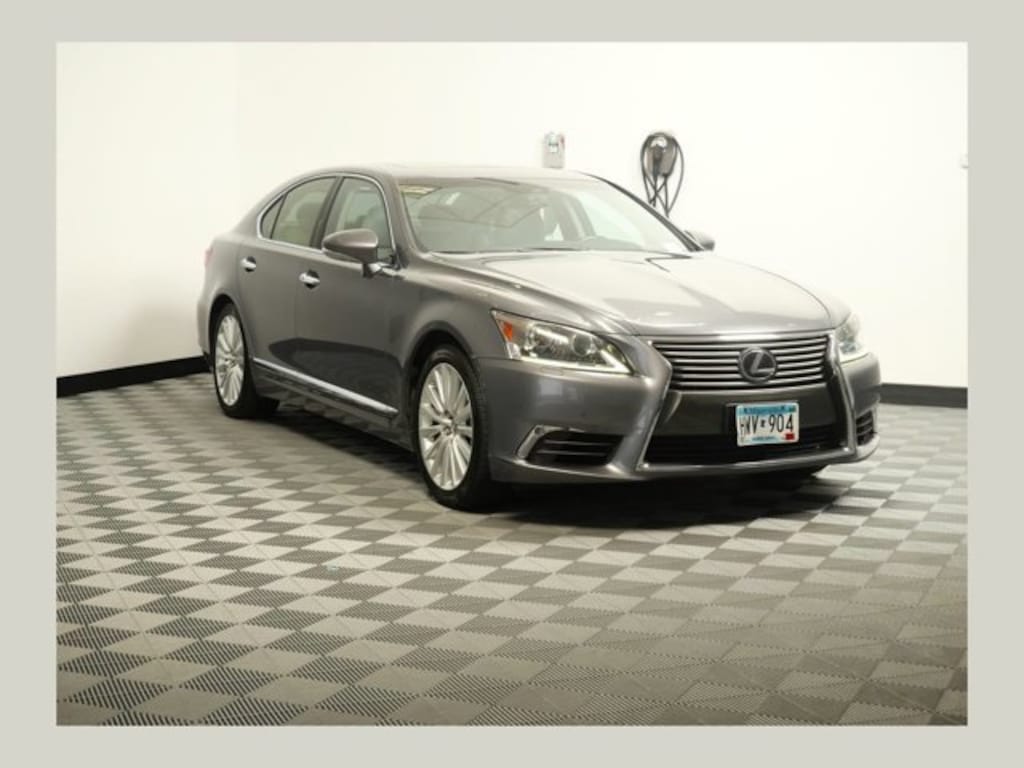 Used 2017 Lexus LS 460 Sedan