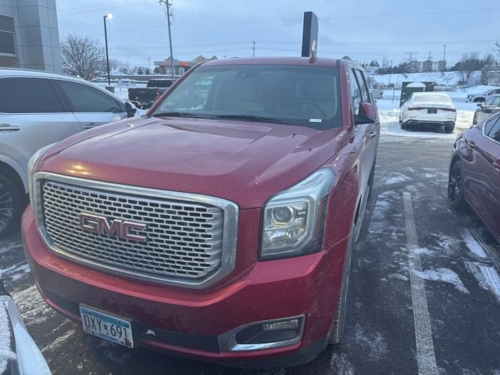 Used 2015 GMC Yukon XL 1500 Denali SUV