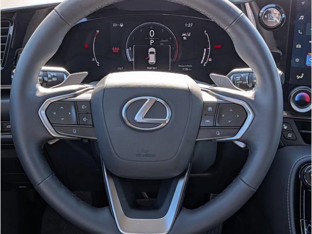 2026 Lexus NX 350 - Photo 18