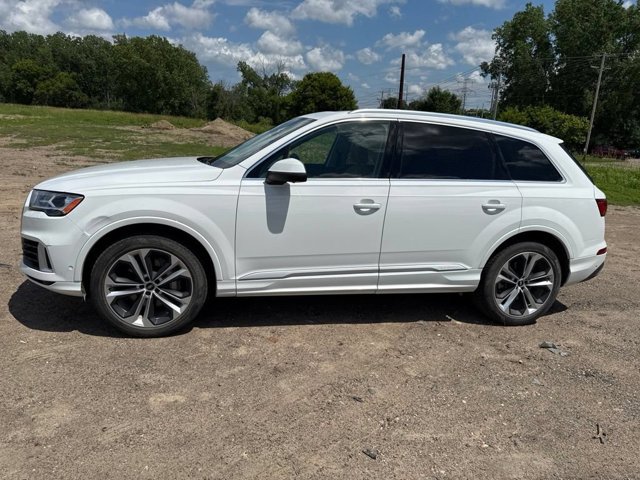 Used 2021 Audi Q7 Premium Plus with VIN WA1LXAF74MD018206 for sale in Maplewood, Minnesota