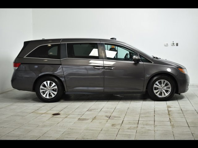 Used 2015 Honda Odyssey EX-L with VIN 5FNRL5H60FB055899 for sale in Maplewood, Minnesota