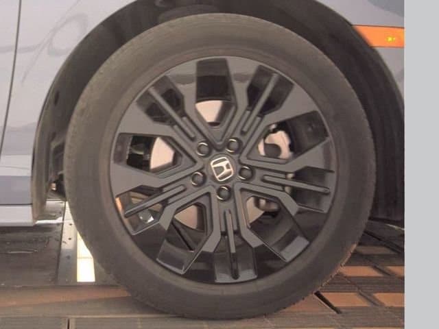 Used 2025 Honda Odyssey Sport L with VIN 5FNRL6H70SB059749 for sale in Maplewood, Minnesota