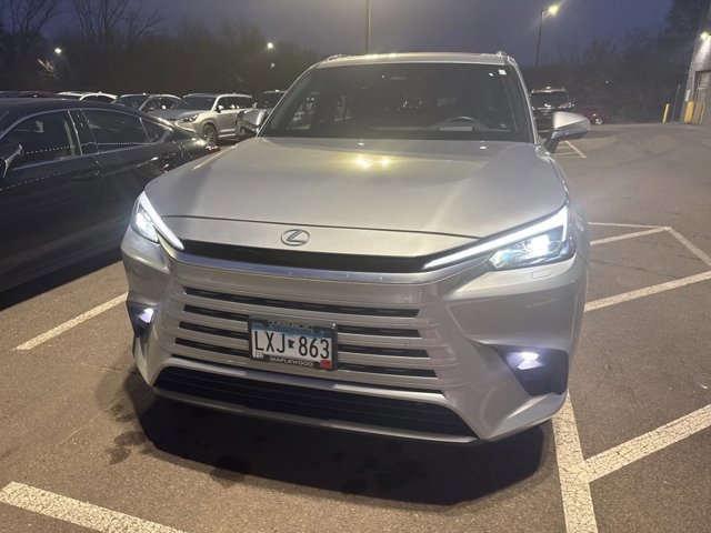 2024 Lexus TX 350 Luxury photo 2