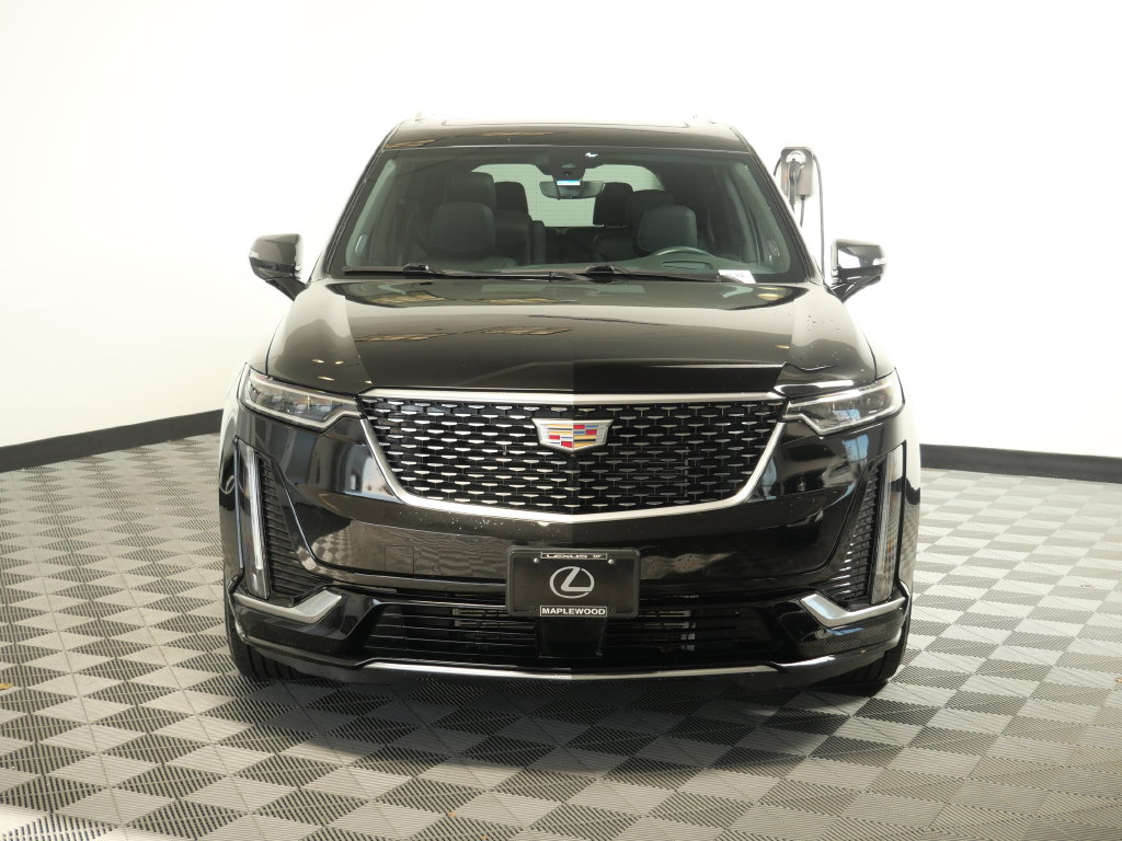 Used 2025 Cadillac XT6 Premium Luxury with VIN 1GYKPDRS8SZ122615 for sale in Maplewood, Minnesota