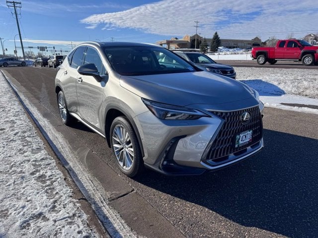 2024 Lexus NX Base's photo