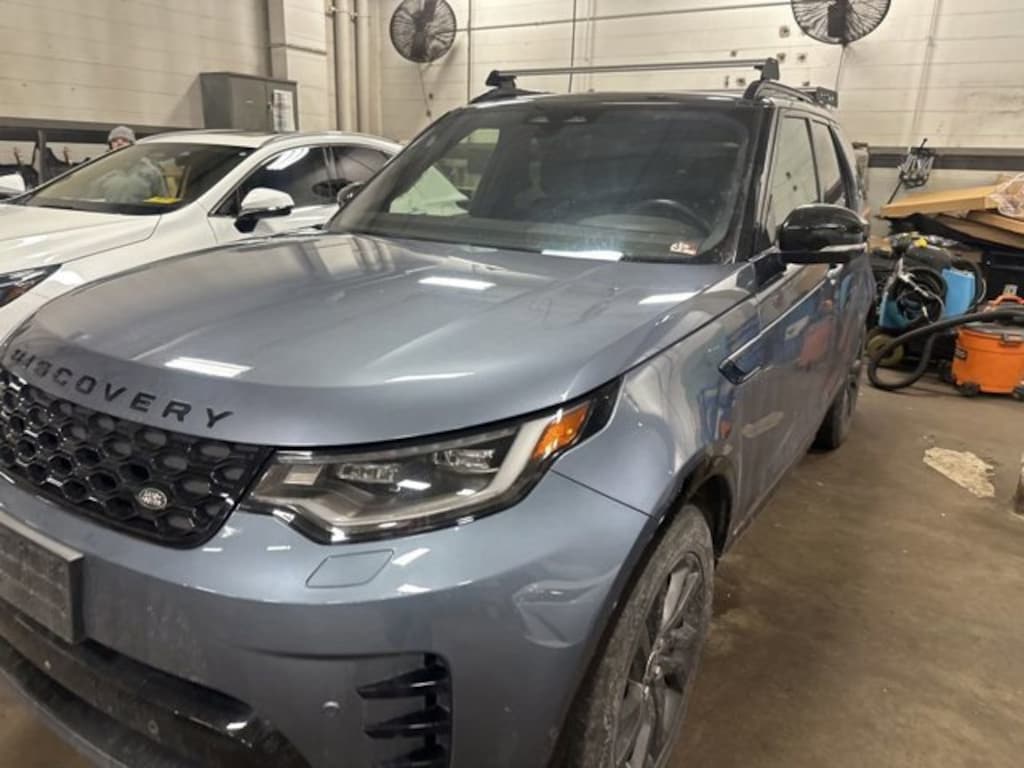 Used 2022 Land Rover Discovery P300 S R-Dynamic SUV