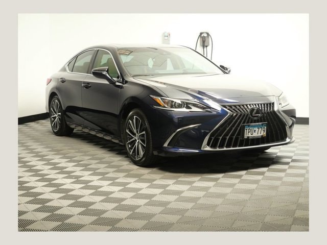 2025 Lexus ES 350 350's photo