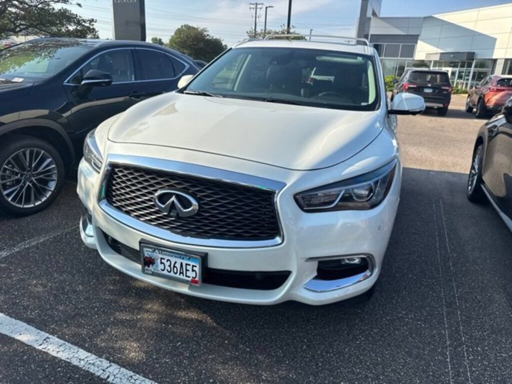 Used 2018 INFINITI QX60 SUV