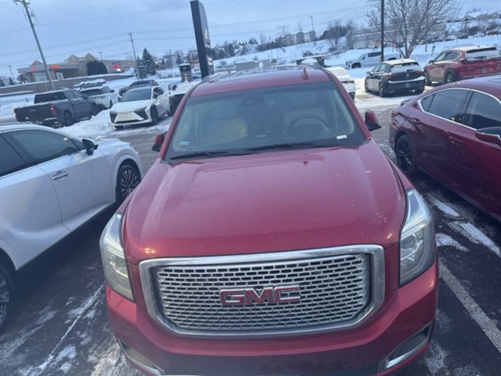 Used 2015 GMC Yukon XL 1500 Denali SUV