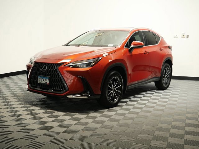 2024 Lexus NX 350h photo 3