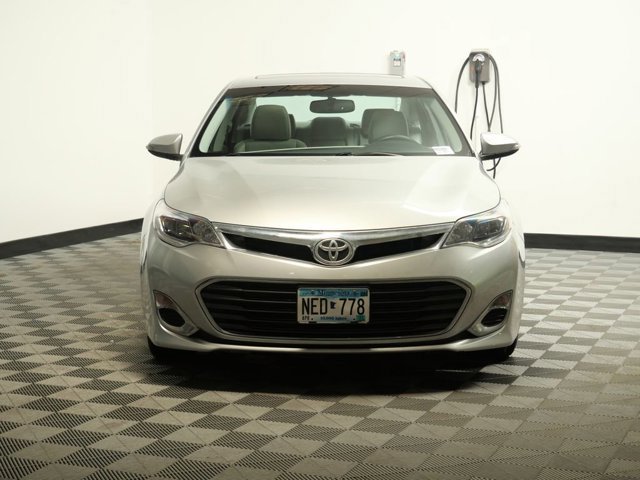 Used 2015 Toyota Avalon XLE Premium with VIN 4T1BK1EB2FU155617 for sale in Maplewood, Minnesota