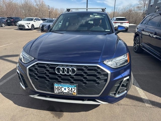 Used 2022 Audi Q5 Premium with VIN WA1GAAFY0N2053110 for sale in Maplewood, Minnesota