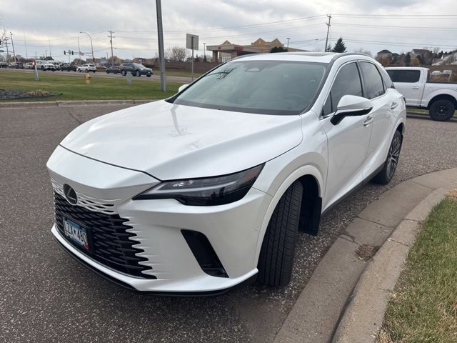 2024 Lexus RX 350 Premium photo 3