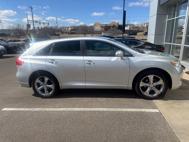 Used 2010 Toyota Venza  with VIN 4T3BK3BB7AU028958 for sale in Maplewood, Minnesota