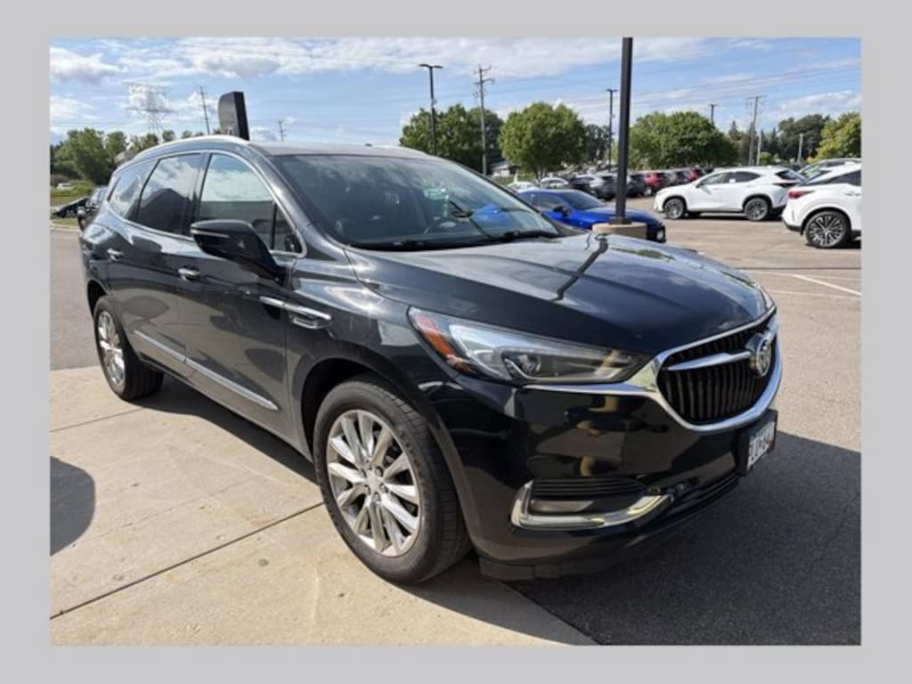Used 2018 Buick Enclave Essence SUV