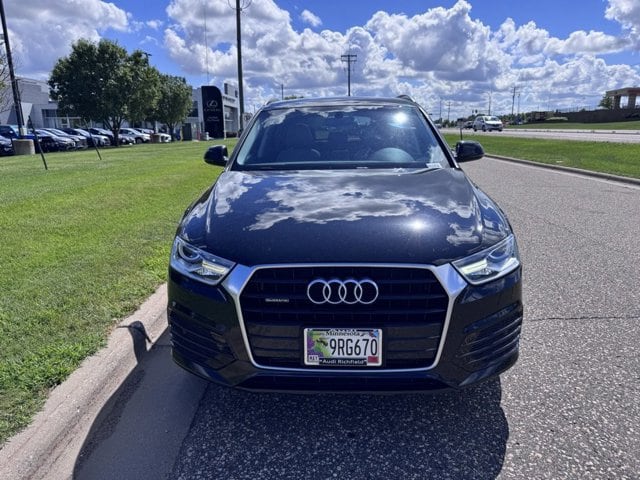 Used 2018 Audi Q3 Premium with VIN WA1ECCFS5JR006777 for sale in Oakbrook Terrace, IL